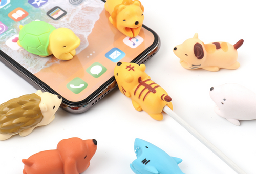 Charger Pets for Apple Lightening Adapters