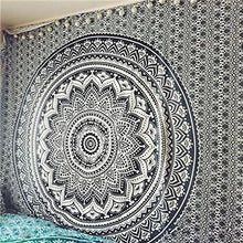 Load image into Gallery viewer, Indian Mandala Print Wall Tapestry